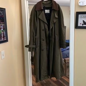 London Fog Trench Coat 44 Long